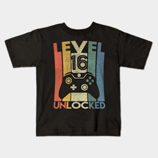 Level 16 Unlocked  Video Gamer 16th Birthday Kids T-Shirt